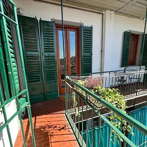 2-bedroom Flat In The Heart Of Centre Apartament Bergamo