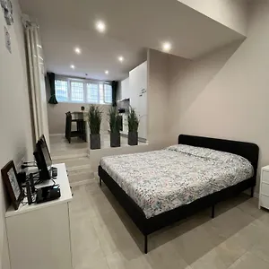 https://monolocale-piazza-gambara-m1.italymilanhotels.net